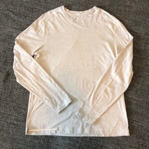 Lululemon Men’s long sleeve shirt